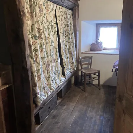Et Tables D'hotes - Les Ateliers De Pontajou - Pelerin Navette Gratuite A Saugues