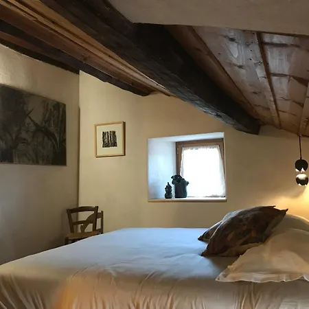 Et Tables D'hotes - Les Ateliers De Pontajou - Pelerin Navette Gratuite A Saugues 3* Venteuges