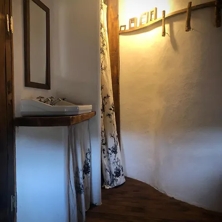 Bed & Breakfast Et Tables D'hotes - Les Ateliers De Pontajou - Pelerin Navette Gratuite A Saugues