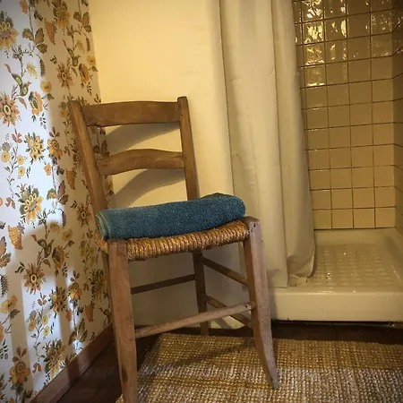 Et Tables D'hotes - Les Ateliers De Pontajou - Pelerin Navette Gratuite A Saugues 3* Venteuges