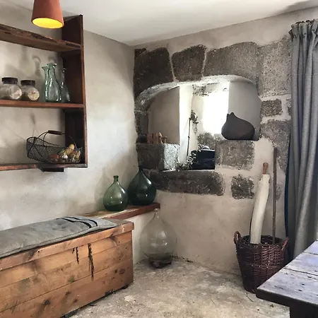 Et Tables D'hotes - Les Ateliers De Pontajou - Pelerin Navette Gratuite A Saugues Bed & Breakfast 3*