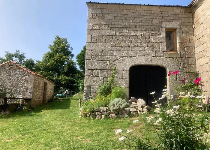 Et Tables D'hotes - Les Ateliers De Pontajou - Pelerin Navette Gratuite A Saugues Frühstückspension