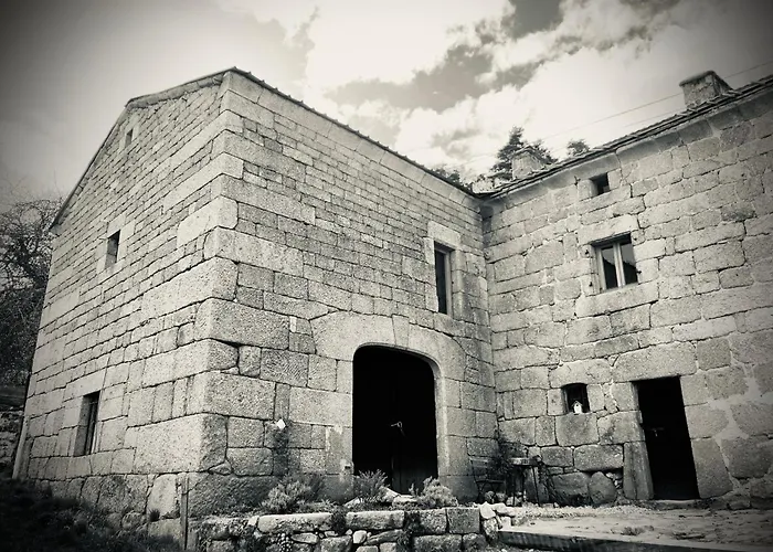 Et Tables D'hotes - Les Ateliers De Pontajou - Pelerin Navette Gratuite A Saugues Frühstückspension 3*