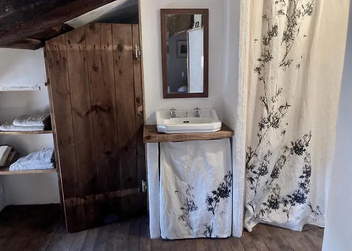 Et Tables D'hotes - Les Ateliers De Pontajou - Pelerin Navette Gratuite A Saugues