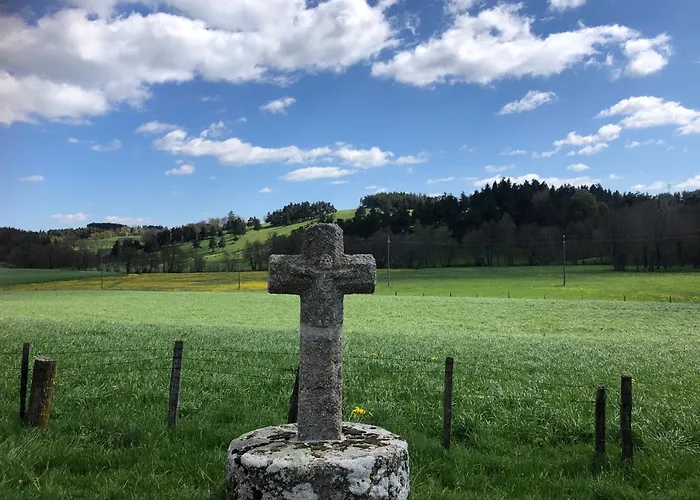 Frühstückspension Et Tables D'hotes - Les Ateliers De Pontajou - Pelerin Navette Gratuite A Saugues