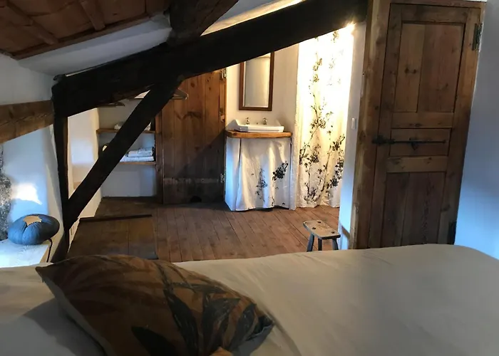 Frühstückspension Et Tables D'hotes - Les Ateliers De Pontajou - Pelerin Navette Gratuite A Saugues Venteuges