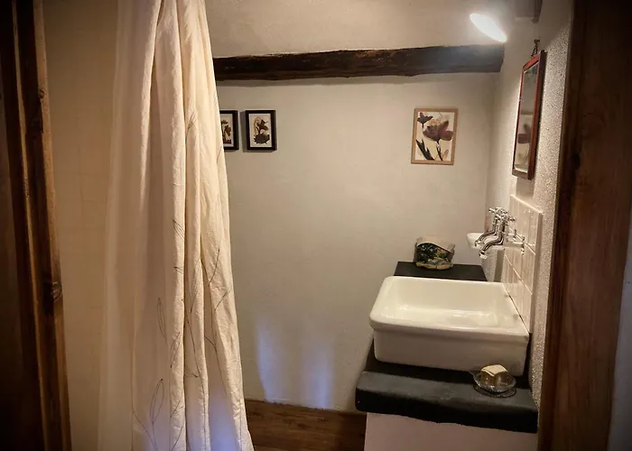 Bed & Breakfast Et Tables D'hotes - Les Ateliers De Pontajou - Pelerin Navette Gratuite A Saugues 3*